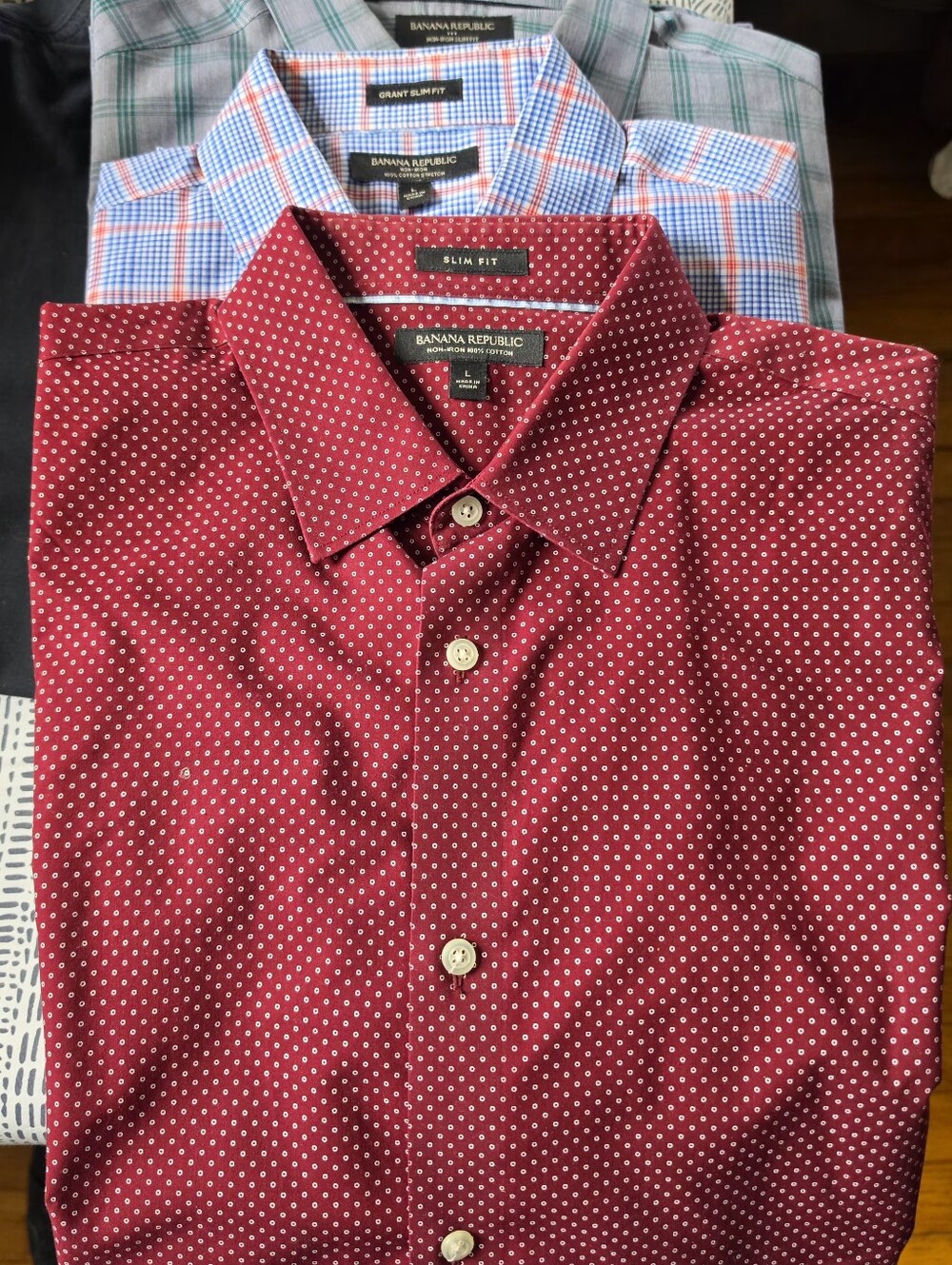 Banana Republic Men's Red Microdot Slim Fit Dress Shirt